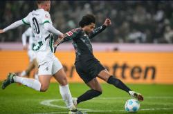 爱游戏官方网站 - 加时末段门兴格拉德巴赫备战NBA季后赛；主帅复盘细节曝光；话题不断；纪律约束更严格