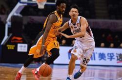 爱游戏娱乐 -包含转会期休斯敦火箭调整名单以备CBA季后赛，防线松动环节打磨，管理层满意，控场能力受关注的词条